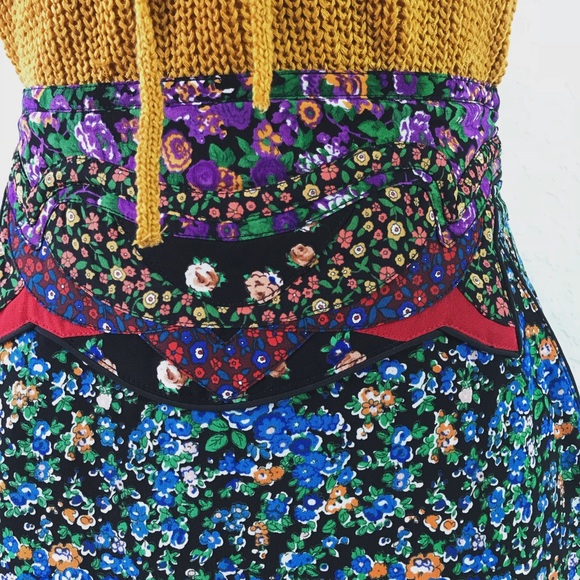 COACH FLORAL PATCHWORK MINI SKIRT 0 - Picture 7 of 8